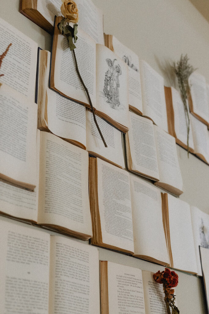 Interior photography at Intuitively Wild in High Falls, New York, photographed by Julieanne Browning of Pine & Fable Photography.